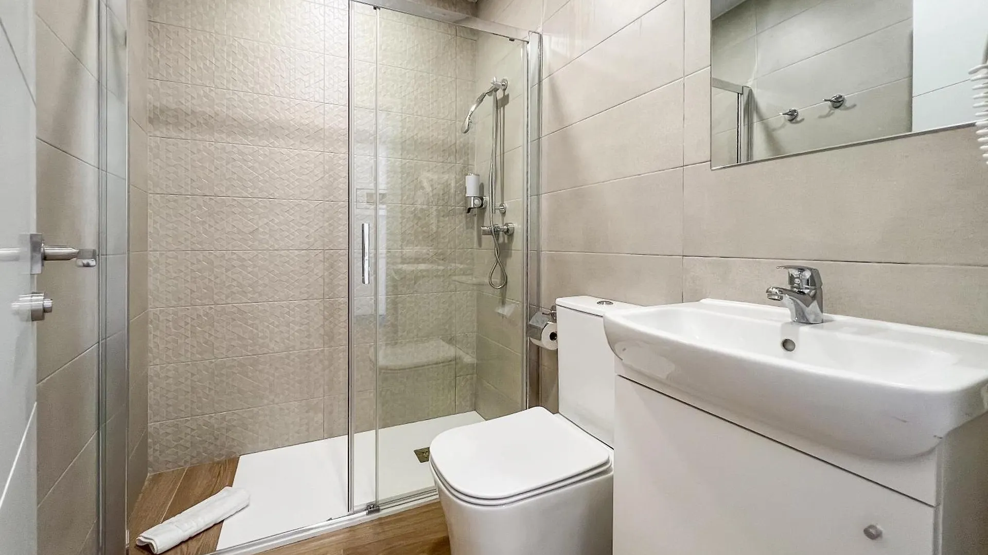 Sunsands Studio 1ºb Playa76 Carihuela Apartment Torremolinos